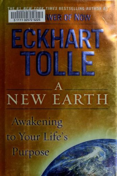 A New Earth book cover